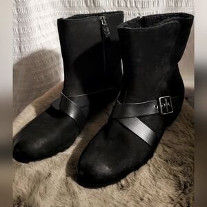 NWOT Softwalk moto boots. Black Warm lining non-skid Size 10. Very comfortable